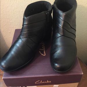 Clark’s women shoes